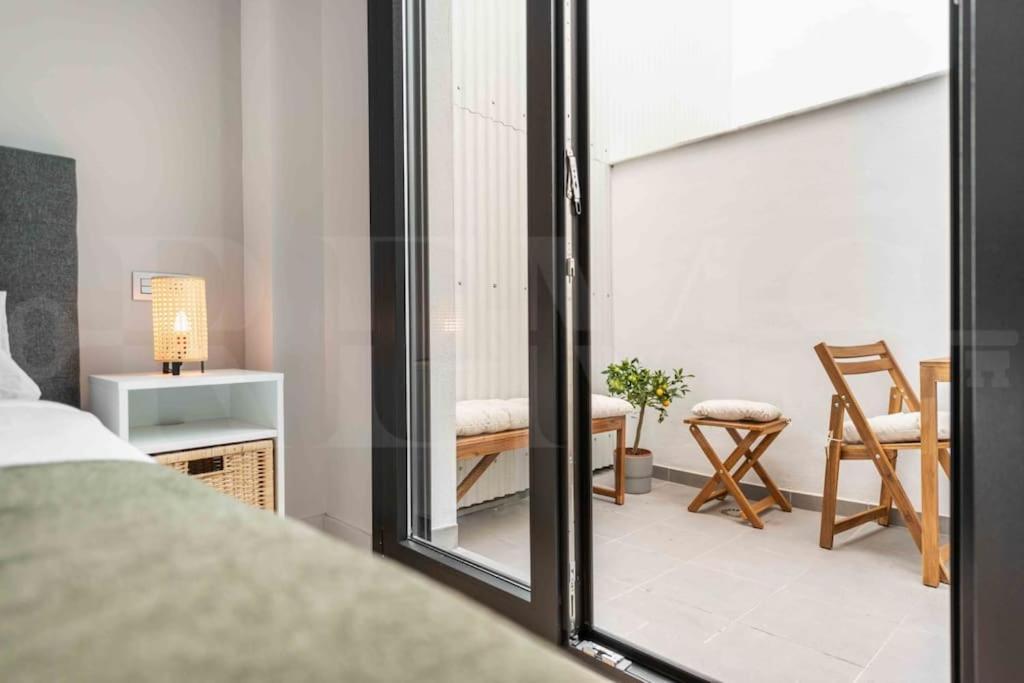Fresh & Stylish Apartment With Parking By Rems Malaga Ngoại thất bức ảnh